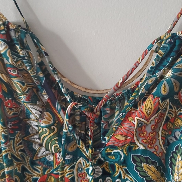 Womens plus size dress - Picture 4 of 5